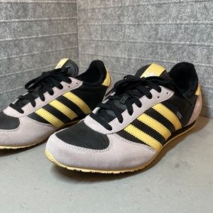 Adidas - Midiru Shoes